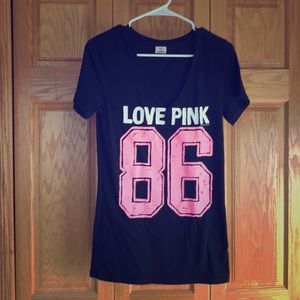 Victoria’s Secret PiNK tee size medium